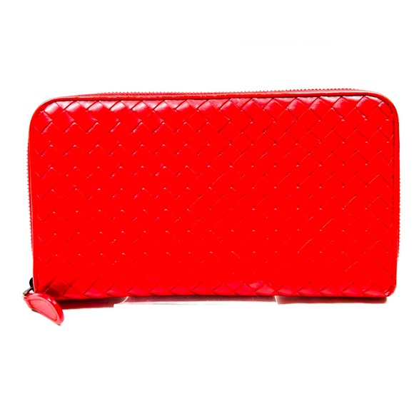 Luxurious Bottega Veneta Round Long Wallet - Genuine NAPA Leather, Excellent - Picture 1 of 10